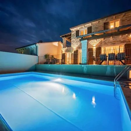 Bellevue Villa *