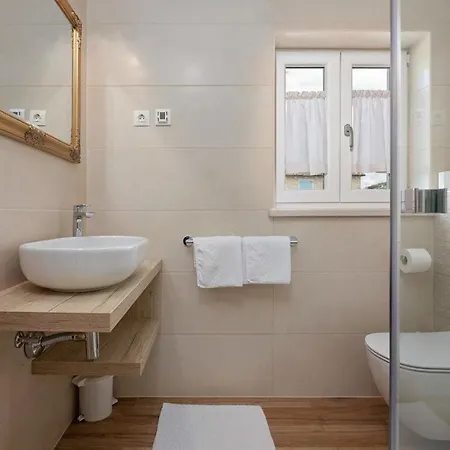 Bellevue Nyaraló Sveti Lovreč Pazenatički